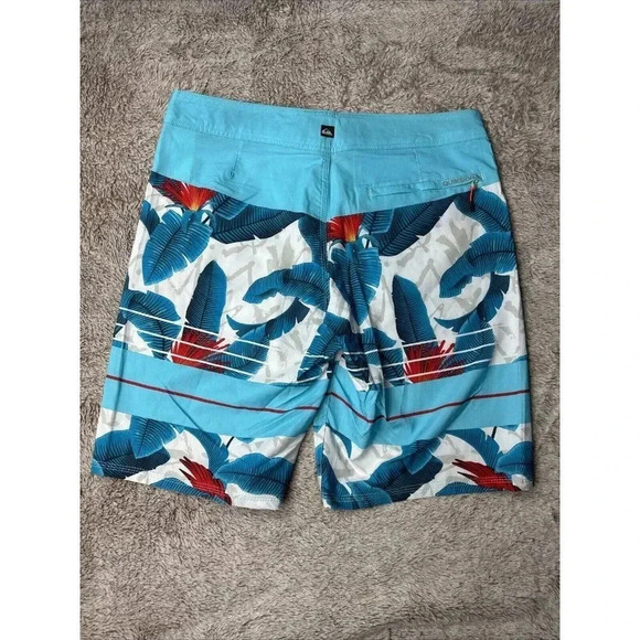Quiksilver Shorts Every Day Board Shorts Skateboard Surf Beach Size 32 New - Picture 8 of 16